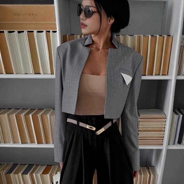 Old money wind striped stand-up collar small blazer women's 2025 autumn new British style short suit top women's clothing