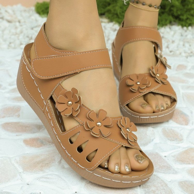 Plus size wedge heel roman retro sandals women's 2026 new hollow-out platform slide sandals beach women's sandals