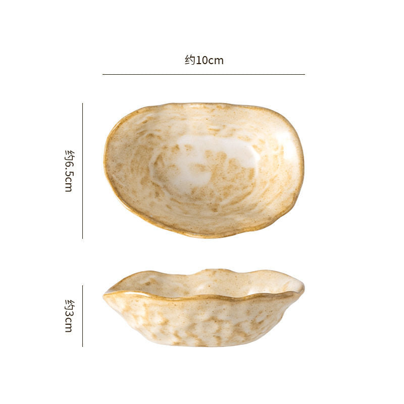 Japanese kiln-turned ceramic oyster-shaped dish, sushi soy sauce, mustard dish, appetizer dish, hot pot restaurant dipping dish, seasoning dish