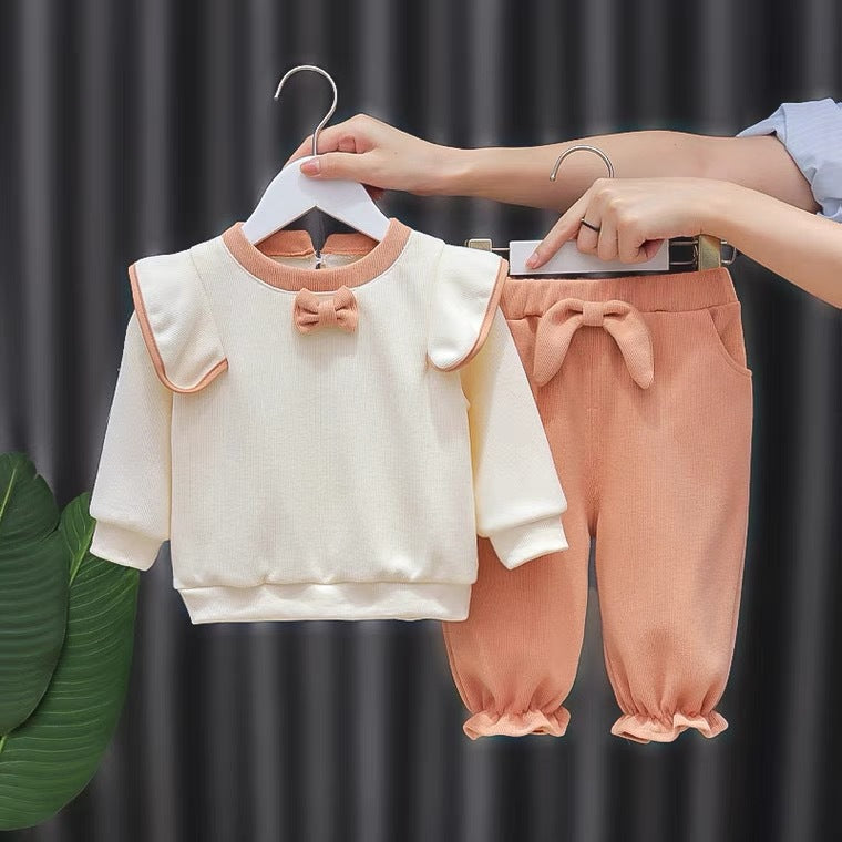 Spring & fallnew arrival infants and young children go out k-stylelong sleevestwo-piece set baby girl style flying sleeves casual elegant suit infant