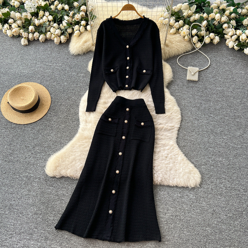 Xiaoxiangfengclassyfashionv neck metal button knittingcardigantops women's high waistslimming look skirt two-piece set