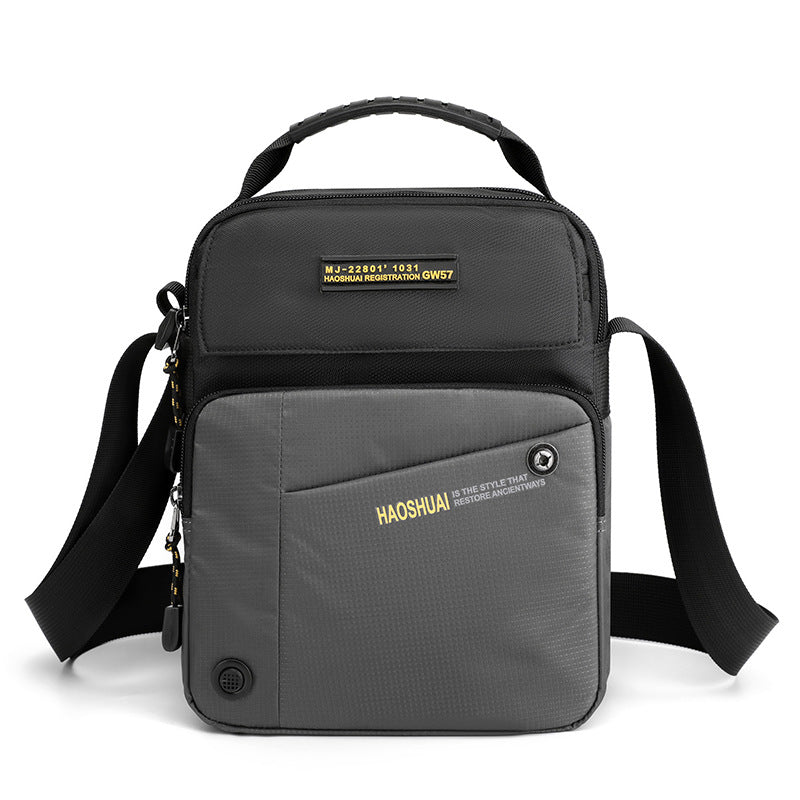 Cross-border new casual men's messenger bag outdoor sports shoulder bag anti-splashing travel bag handbag delivery