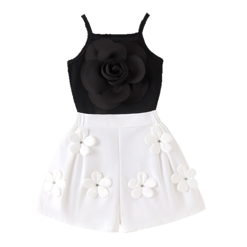e-commerce: new autumn/winter collection for kids - black camisole top + white shorts