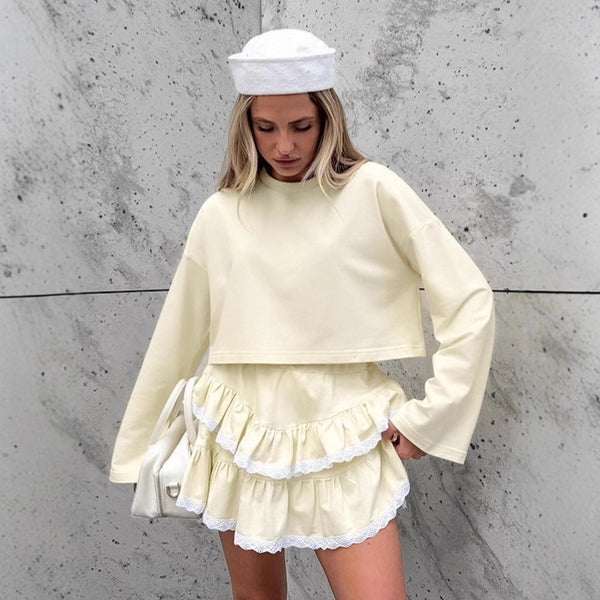 French fashion knitted long-sleeved T-shirt short skirt two-piece women's 2025 autumn casual ruffle skirt set