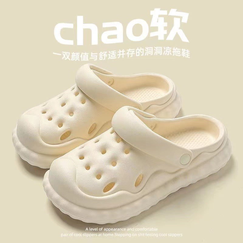 Crocs women's summeroutwear2023new arrivalthick solepopular beach stepping on shit toe-cap half-cool slippers summer