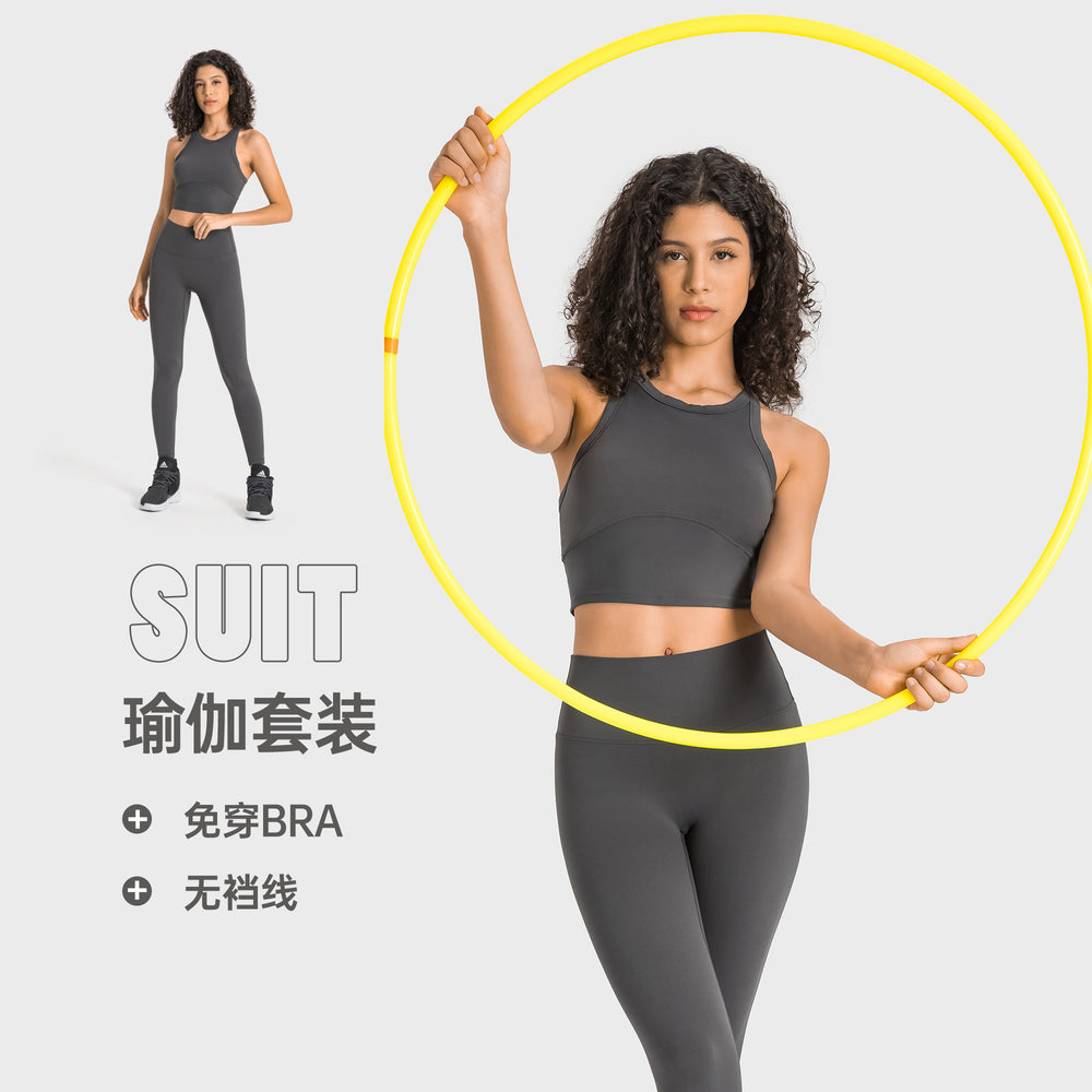 High-stretch yoga capris with built-in bra and shockproof sports top - professional training yoga fitness set for women