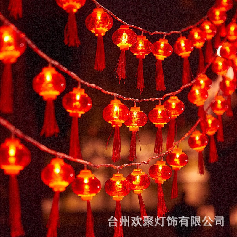 LED lantern string, Chinese New Year lanterns, Spring Festival flashing lights, festive Lantern Festival, New Year's fringed red lanterns