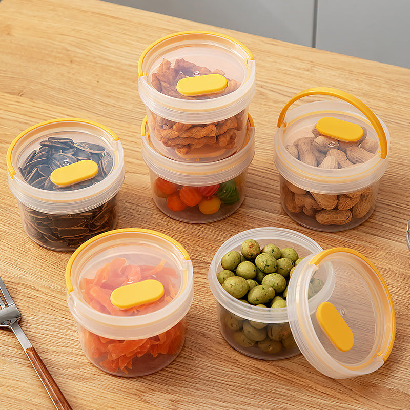 Portable snack storage box Plastic transparent sub-canning, dried fruit and nut storage can Round sealed fresh-keeping box