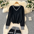 Xiaoxiangfengfashionablesuitfemaleautumclassy sense loosecontrast colorv necklong sleevesknitting shirt single breasted skirt