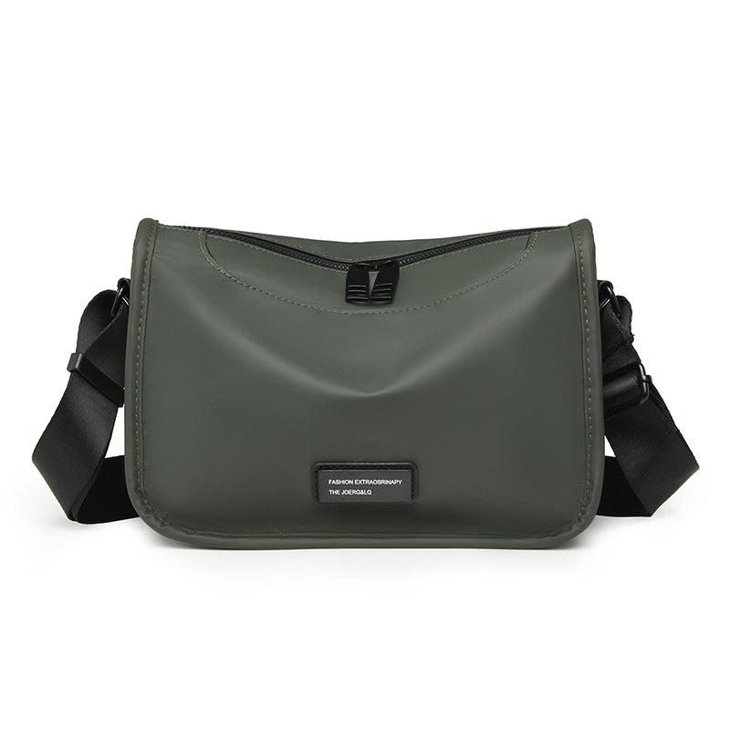 New fashion messenger bag, simple and versatile trend shoulder bag, light and multi-functional anti-splashing men's bag, commuter bag