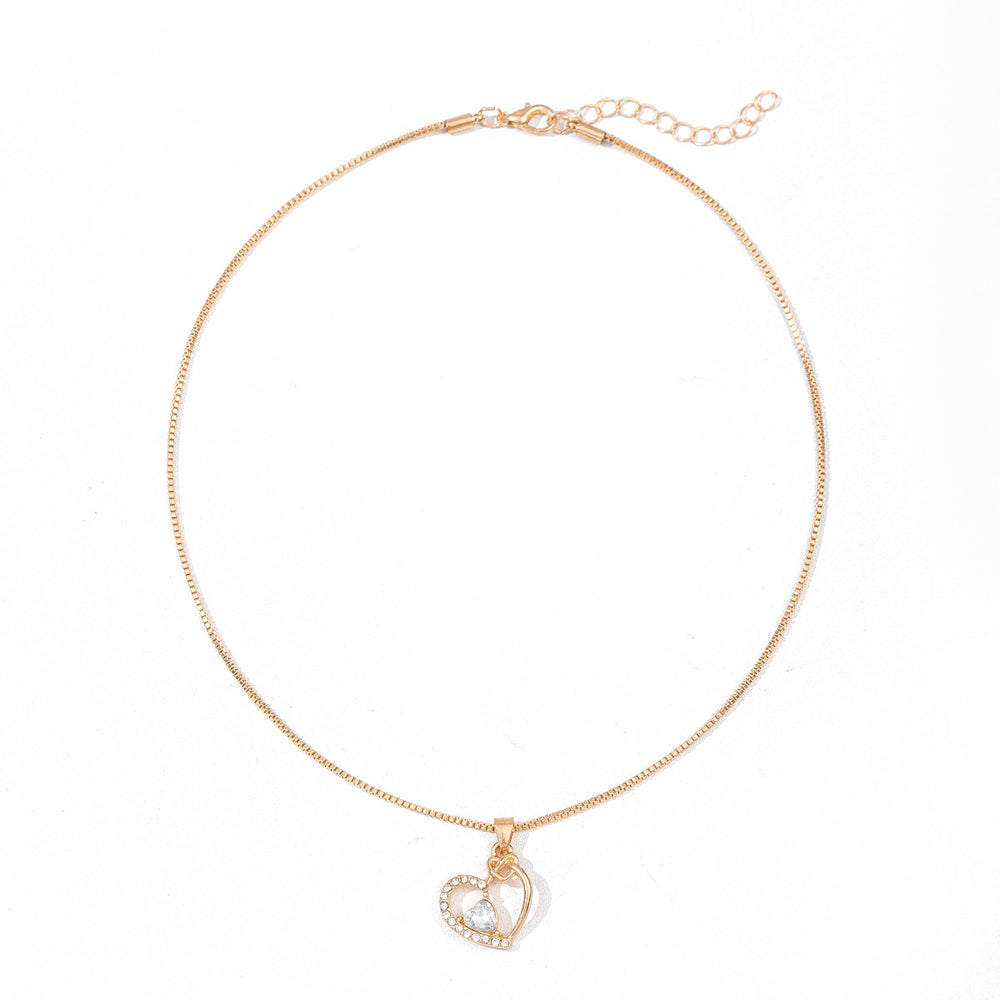European and american cross-border e-commerce new jewelry: autumn/winter fashionable and versatile diamond-studded pendant, personalized heart and letter necklace for women