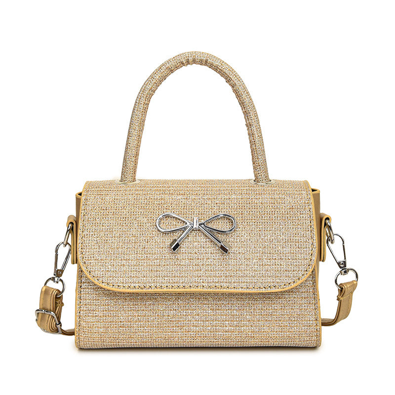 New niche ins shoulder messenger bag personalized fashion handbag 2025 spring foreign style gentle small square bag