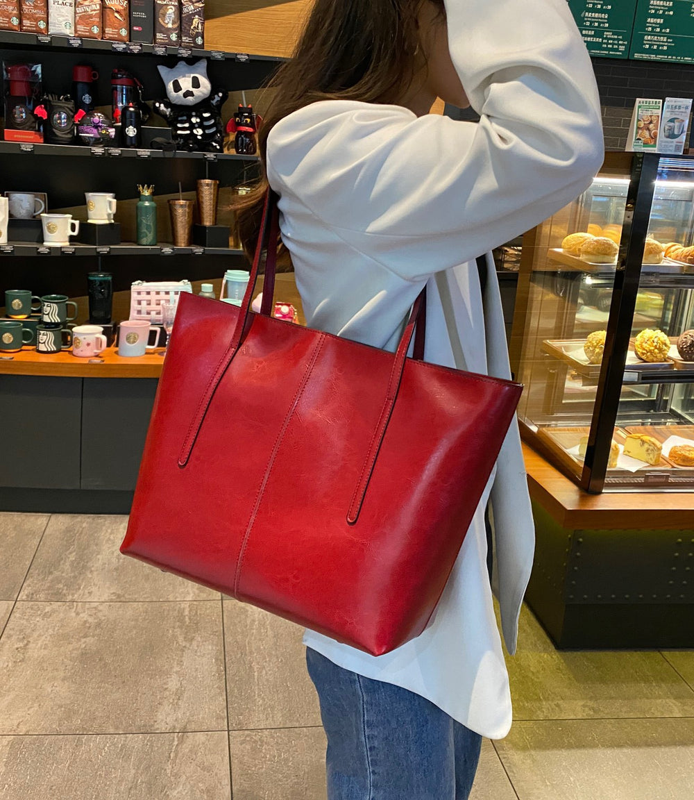 Vintage leather tote bag for women - 2025 new collection - large capacity genuine leather commuter shoulder bag