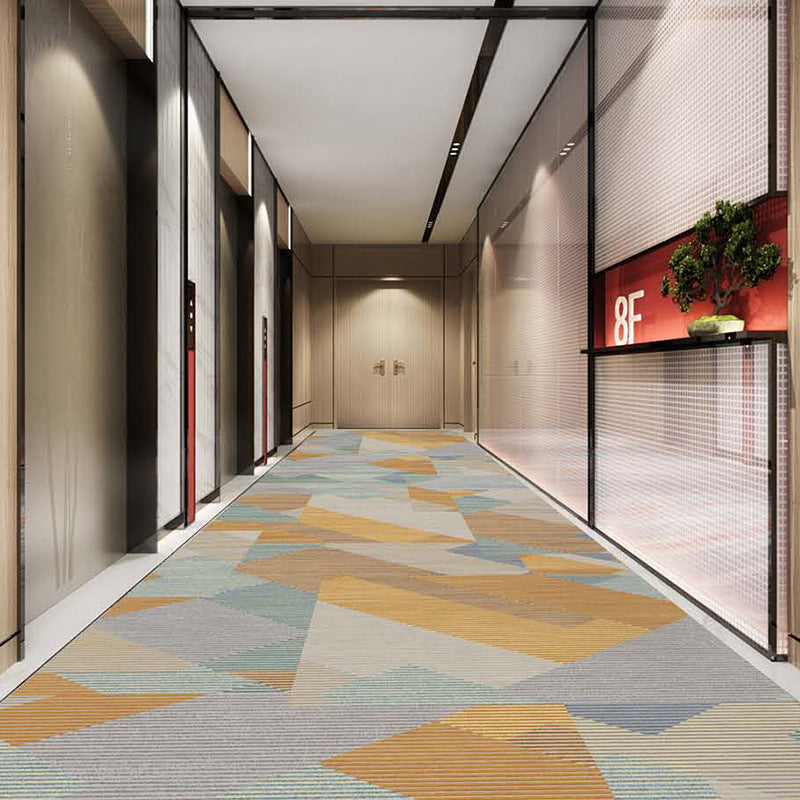 Hotel corridor aisle carpet new chinoiserie nylon printing 800g thickeneded flame retardant b1 pass-through floor stain-resistant aisle carpet