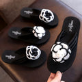Summer outdoor anti-slip parent-child flip-flops: girls' sandals with floral design, stylish mother-daughter flip-flops for toddlers