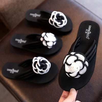 Summer outdoor anti-slip parent-child flip-flops: girls' sandals with floral design, stylish mother-daughter flip-flops for toddlers