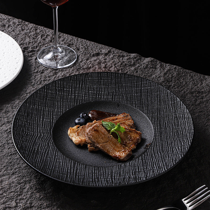 Scandinaviancasual style high-looking black and white ceramic tableware baking dish popular hotel restaurant high-end display flat plate