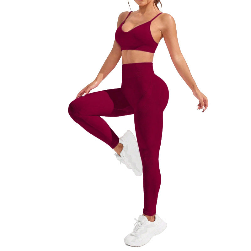 Seamless elastic yoga suit, autumn and winter peach hip trousers, sexy suspender bra, sports suit for women