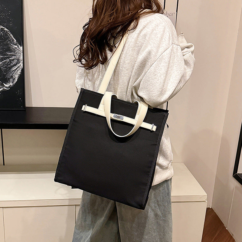 Simple niche design single shoulder portable tote bag women's 2025 autumn and winter new fashionable large-capacity bucket bag