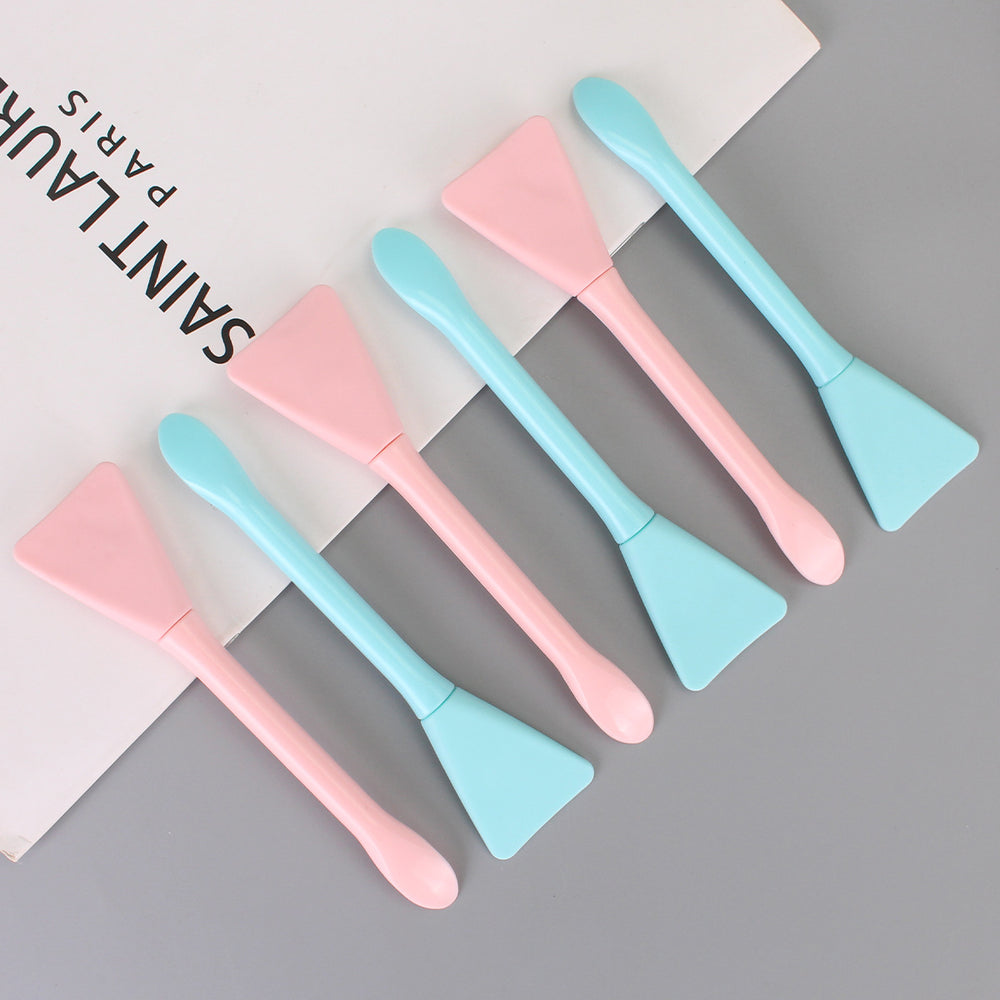 Zhiwei beauty salon diy facial mask brush with scoop silicone brush double-ended dual-purpose spa care tool for applying mud mask