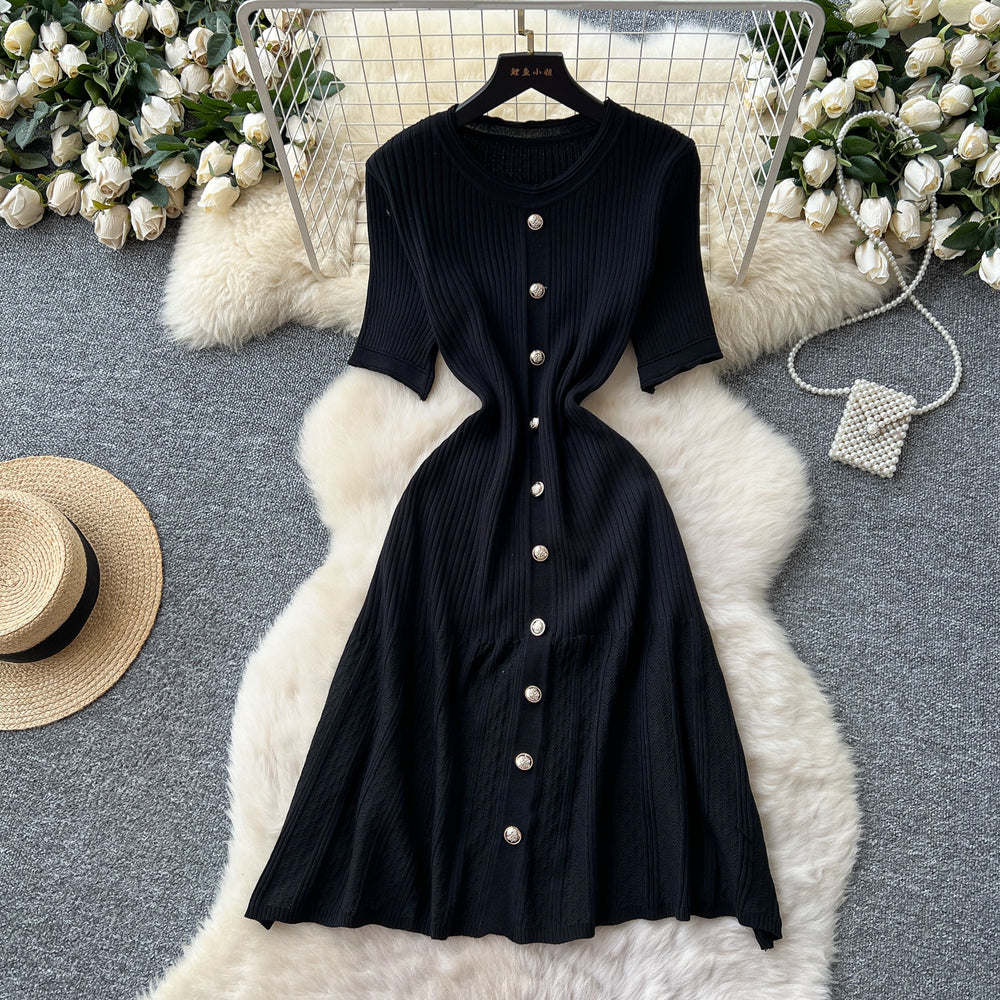 Xiaoxiangfeng fashionablefashionable round neck short-sleeved metal buckle waist knittingdress female summerslimming looksweater long skirt