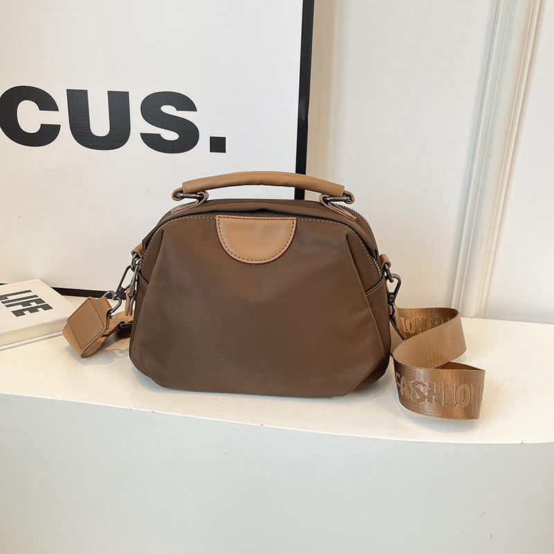 Simple small bag women's 2024 new fashionable versatile large-capacity nylon shoulder bag girl foreign messenger bag