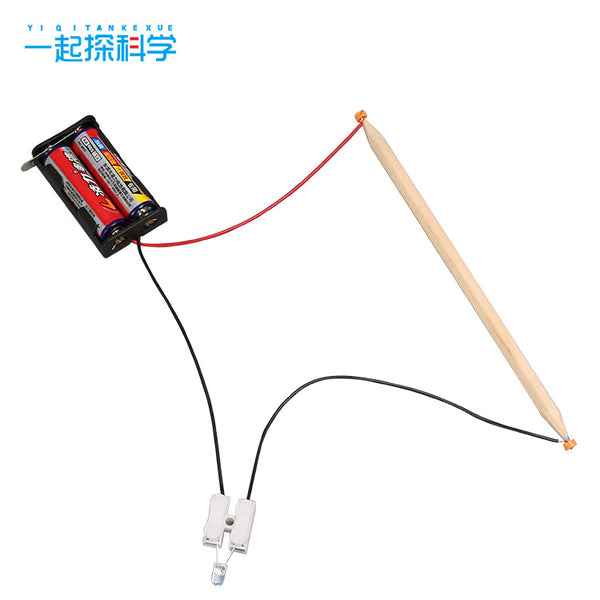 Pencil conduction, primary school students handmade DIY circuit science experiment puzzle invention technology small production toy materials