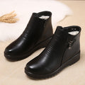 Ladieswear shoes winterfleece-lined soft leather cotton shoes women's heattechnon-slipflats middle-aged leather shoes soft bottom middle-aged and elderly short boots