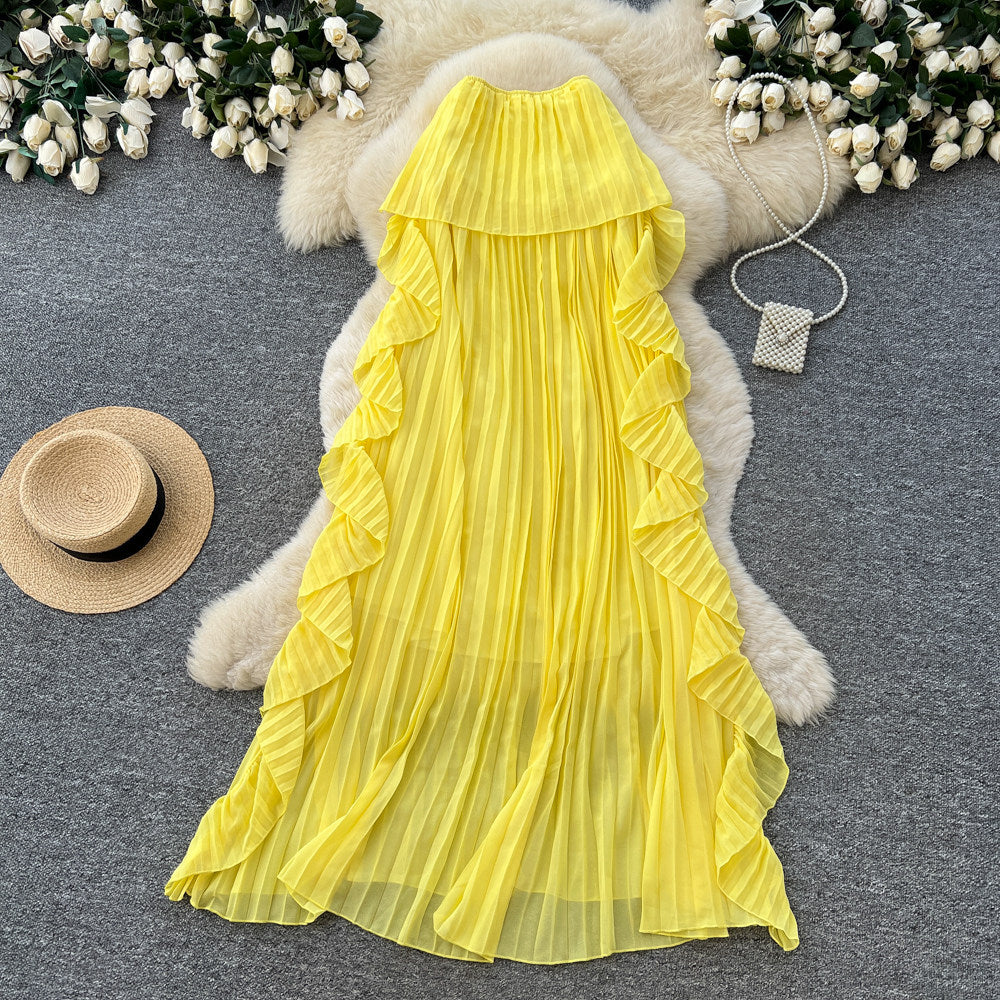 Vacation-style yellow tube top, loose-fitting sleeveless dress for women, summer ruffle trim halter neck design, french-inspired maxi dress