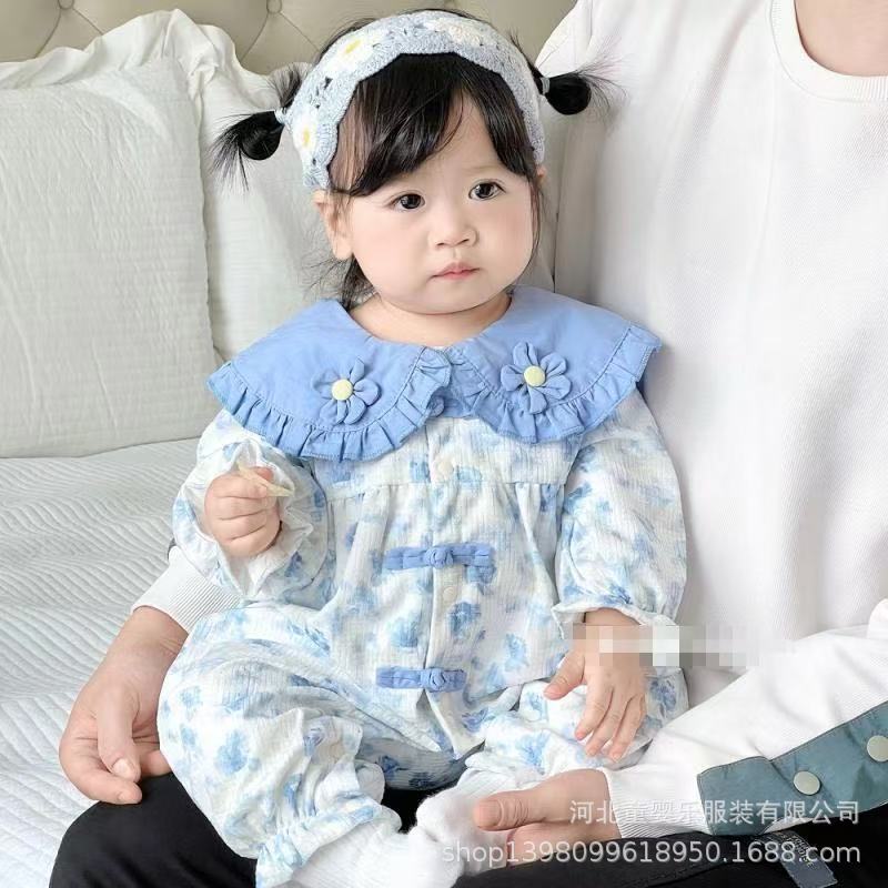 Baby girl's long-sleeved romper, stylish and fashionable, perfect for newborns, full-month celebrations, outings, and 100-day milestones. newborn baby clothes, one-piece jumpsuit, suitable for spring and autumn