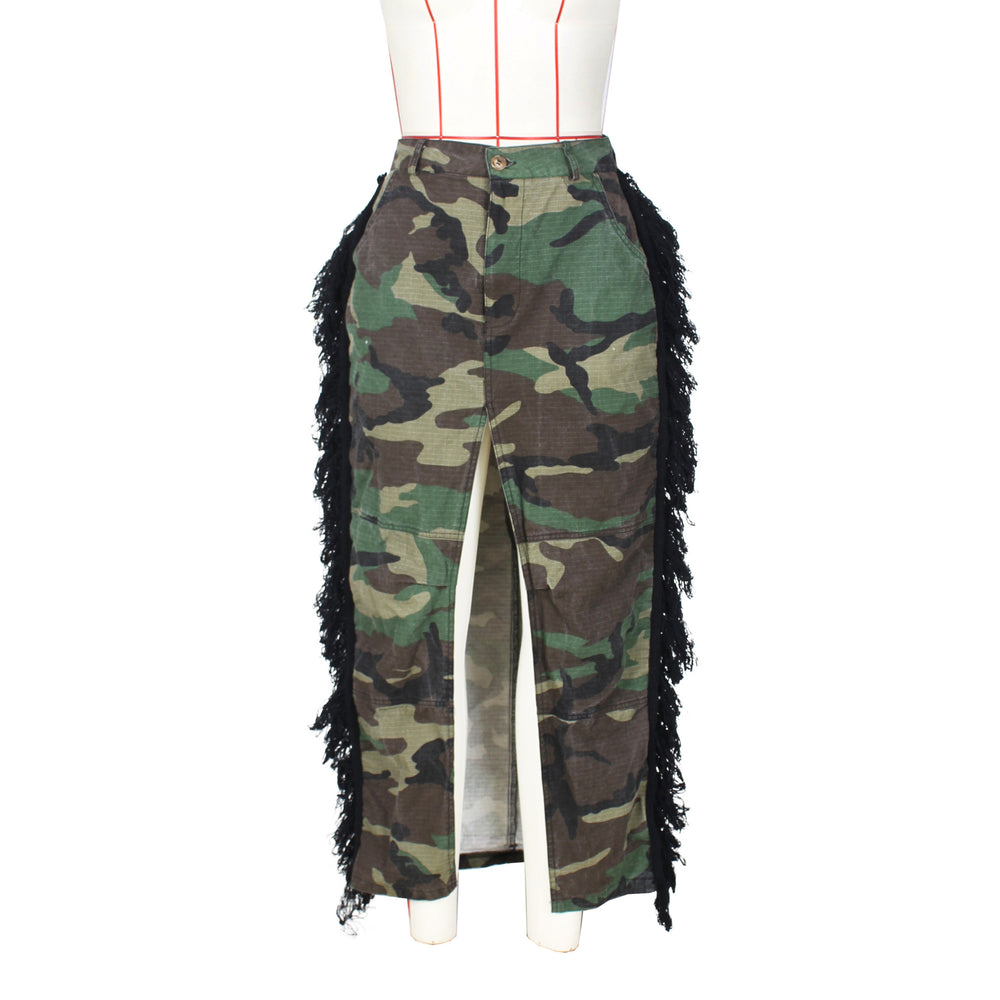 e-commerce source factory: european and american style, fashionable and unique camouflage washed tassel high-slit midi skirt