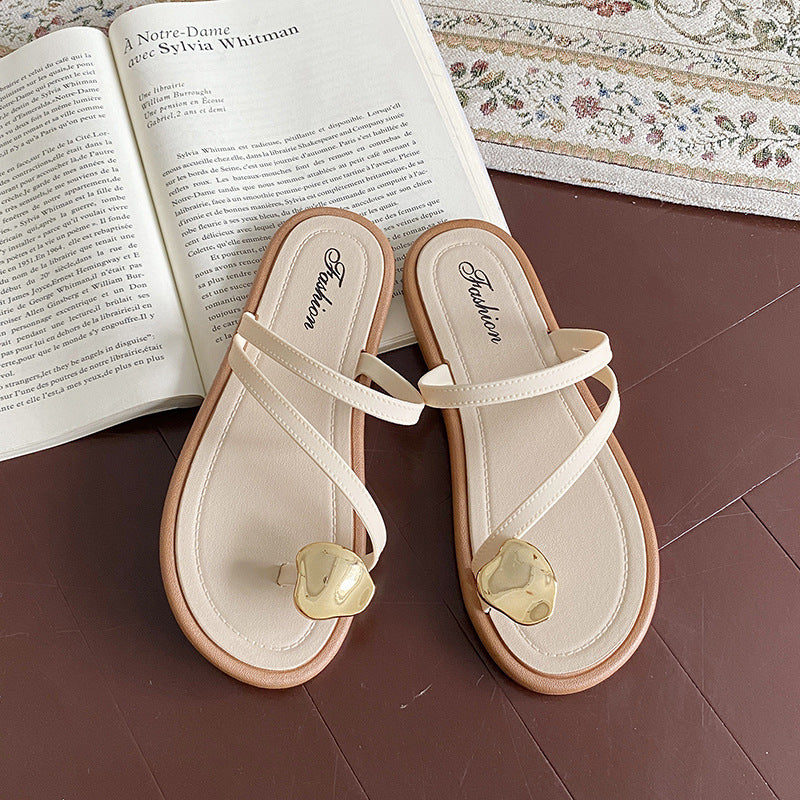 2024 new women's thong sandals - summer outdoor wear, fairy style, new flat anti-slip design, perfect with skirts, soft sole, single strap