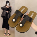Women's flip-flops for outdoor wear, flat thong sandals, beach flip-flops with pearl embellishments, korean style, summer flat comfort