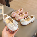 Kids' princess shoes:  summer new korean style flats for girls - bowknot rhinestone soft sole dress shoes