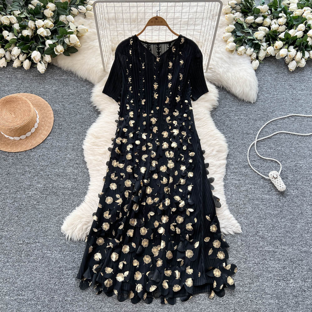 Miya pleated dress - women's  summer collection: european & american style, sophisticated, gold foil 3d floral appliqué, loose fit, pleated maxi dress