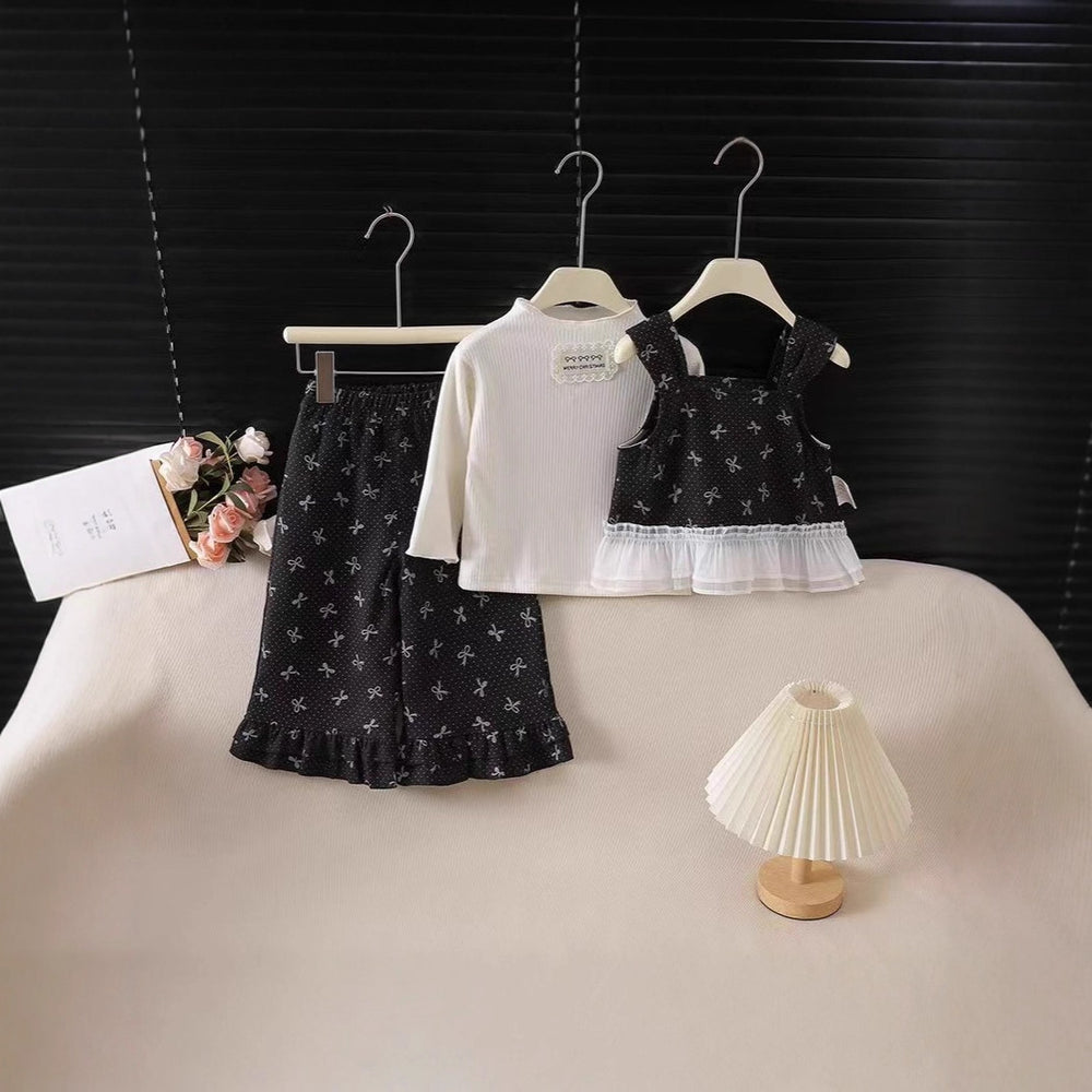 【dropshipping】trendy autumn outfit set for baby girls: cute tank top, suspender top, and wide-leg pants - 3-piece set for early autumn