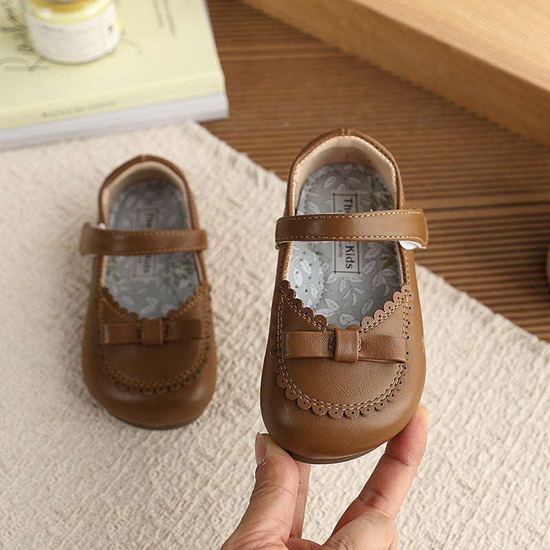 Vancahao girls' leather shoes -  spring/autumn new collection - country style soft sole flats with bow detail - versatile princess shoes