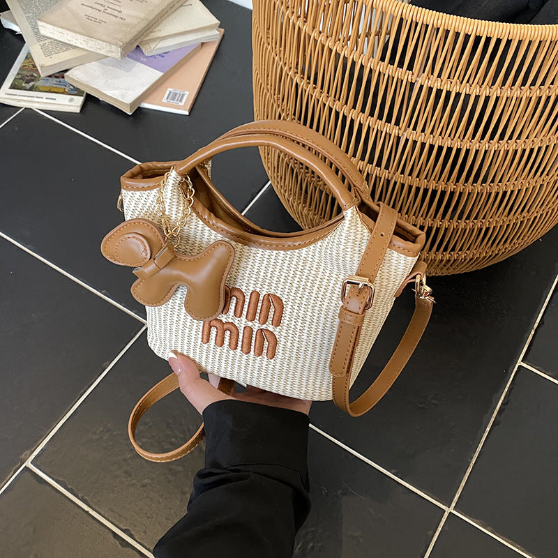 Cross-border high-end popular portable bucket bag women's 2025 new trend fashion versatile woven shoulder messenger bag