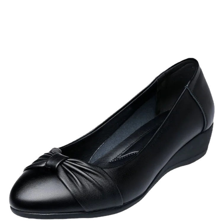 Live broadcast dropshipping soft leather soft bottom ladieswear shoes flatsabrasion resistantwaterproofbows work shoes micro business group purchase