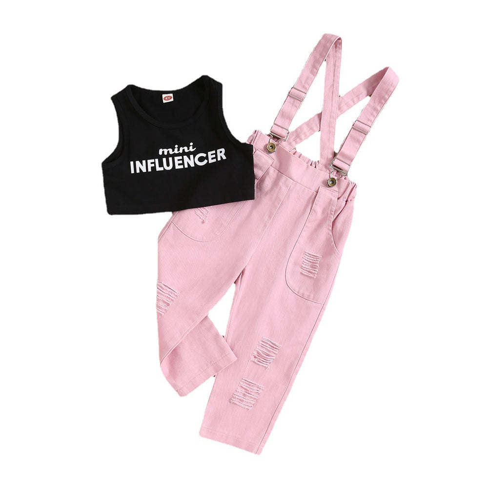 summer new girls' overalls set: fashionable and cute letter print short-sleeve tank top and denim shorts outfit