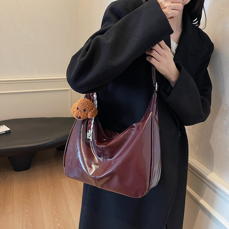 Fashion oil wax leather casual bag women's 2025 new high-end commuter messenger bag large-capacity simple tote bag