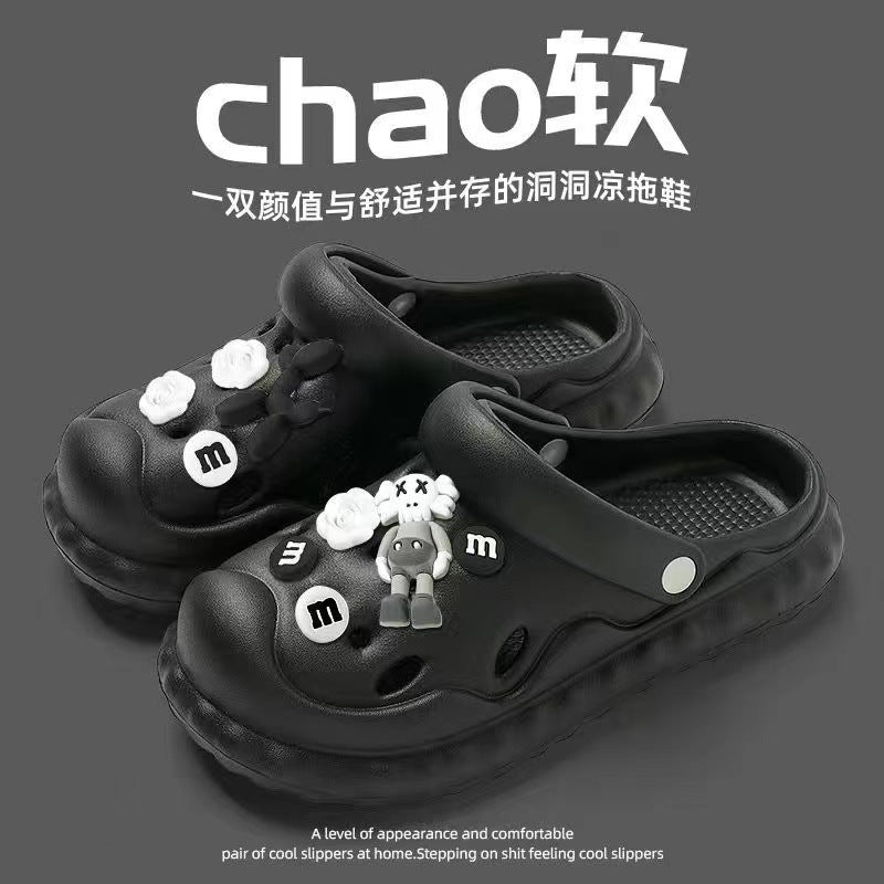 Crocs women's summeroutwear2023new arrivalthick solepopular beach stepping on shit toe-cap half-cool slippers summer