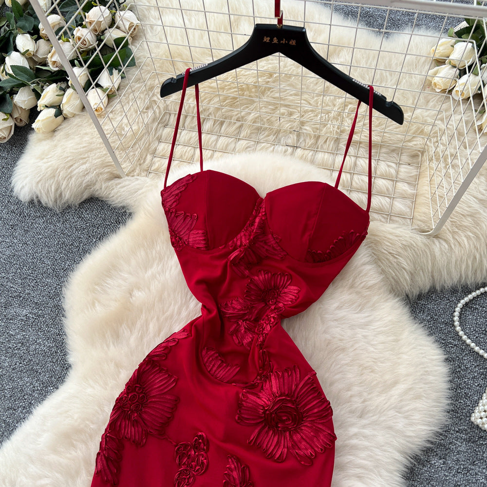 Red evening gown - women's french chic, luxurious, elegant, heavily embroidered, slimming, figure-flattering, suspender, bodycon dress