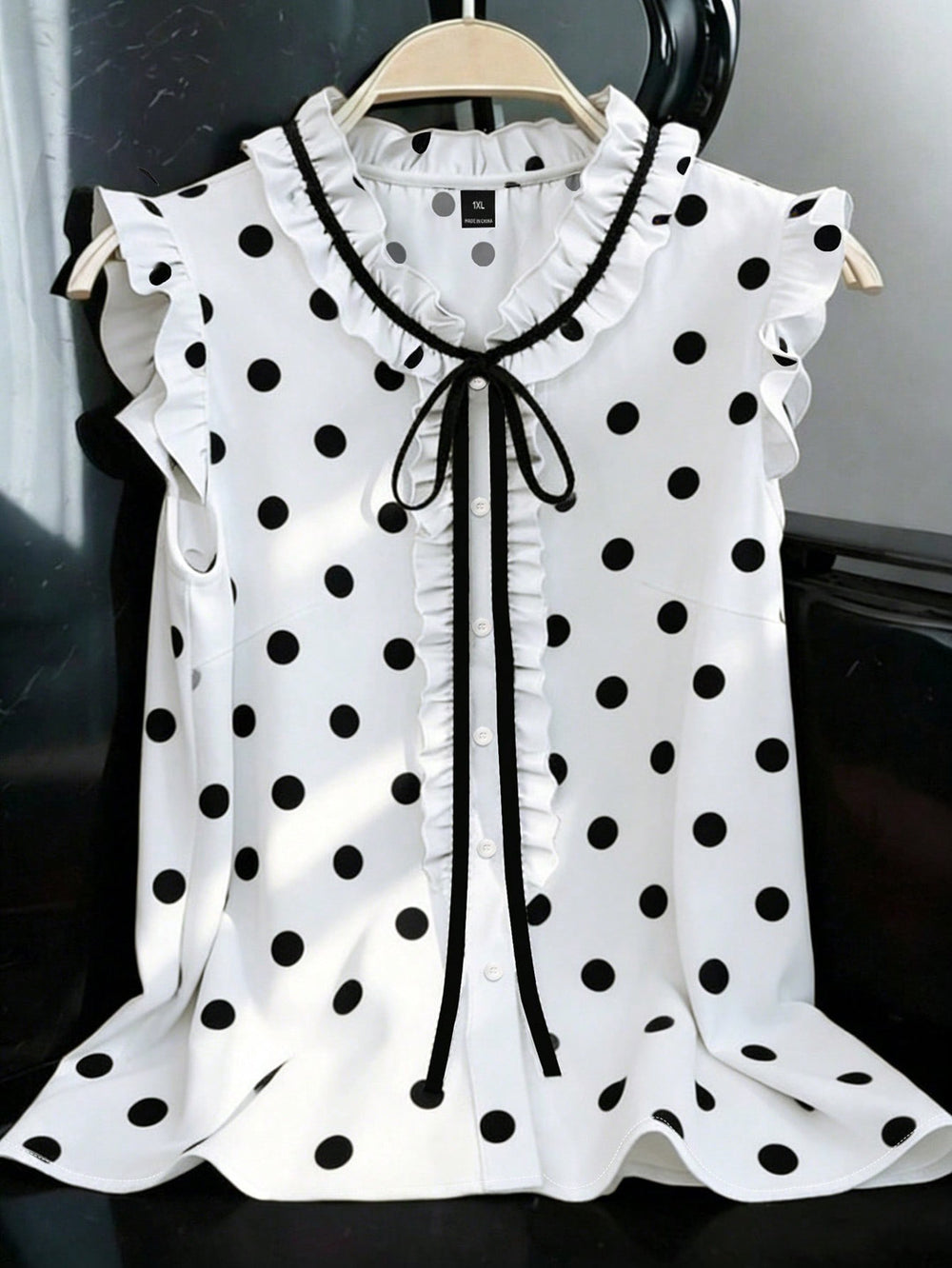 European and american style retro polka dot tank top - plus size, ruffle trim, v-neck design, loose fit, sleeveless top - flattering and concealing