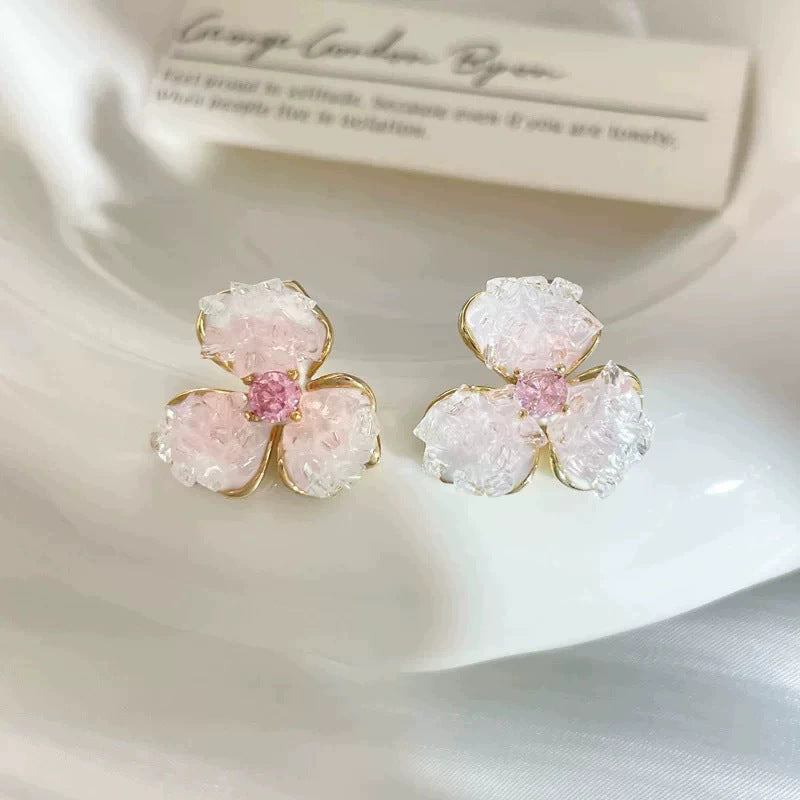 Spring break style white floral earrings - unique dopamine studs, niche design, versatile earrings