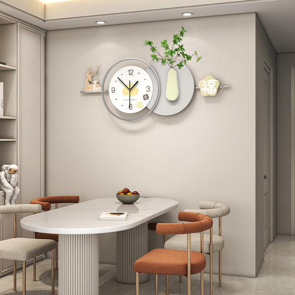 Wall clock High-end living room Home fashion Cream style dining room Modern decorative clocks Wall hanging creative silent clock