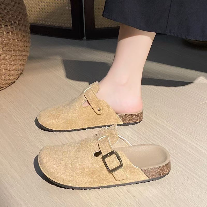 Ready-to-ship european and american style birkenstock-inspired women's clogs with a closed toe, soft, thick wooden sole, hidden heel, slip-on design, perfect for wearing outdoors. wholesale available