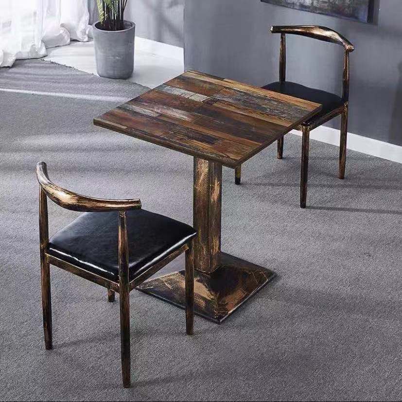 Retro dining table and chairs, hotel canteen, restaurant table, noodle shop, snack bar, barbecue hot pot restaurant, fast food table and chair combination