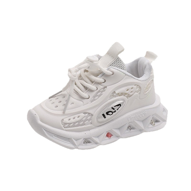 New fashionable light-up sports shoes - breathable, illuminated casual shoes for spring and autumn. lightweight, soft-soled prewalker shoes for toddlers and young children