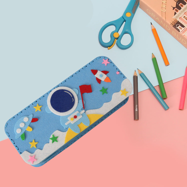 Children's DIY handmade, non-woven cartoon stationery box, pencil case, kindergarten handmade material bag pencil case